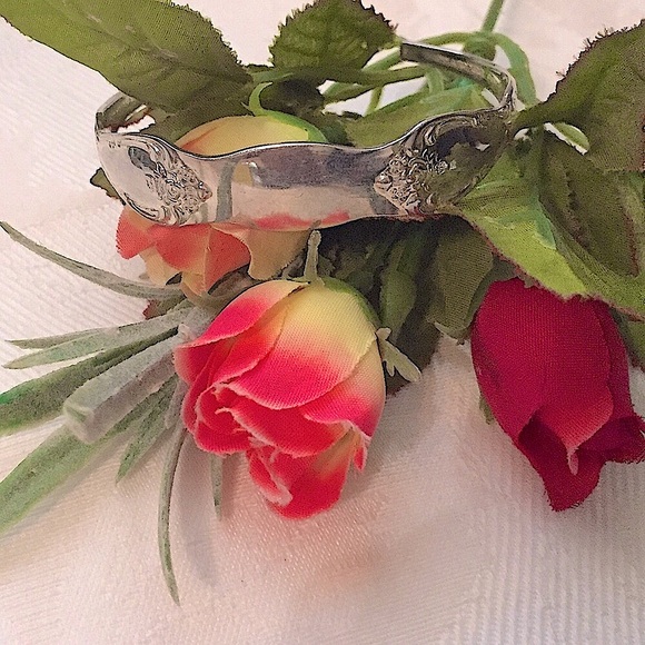 🌷Rogers Silver Oneida Spoon Cuff🌷 - Picture 3 of 10